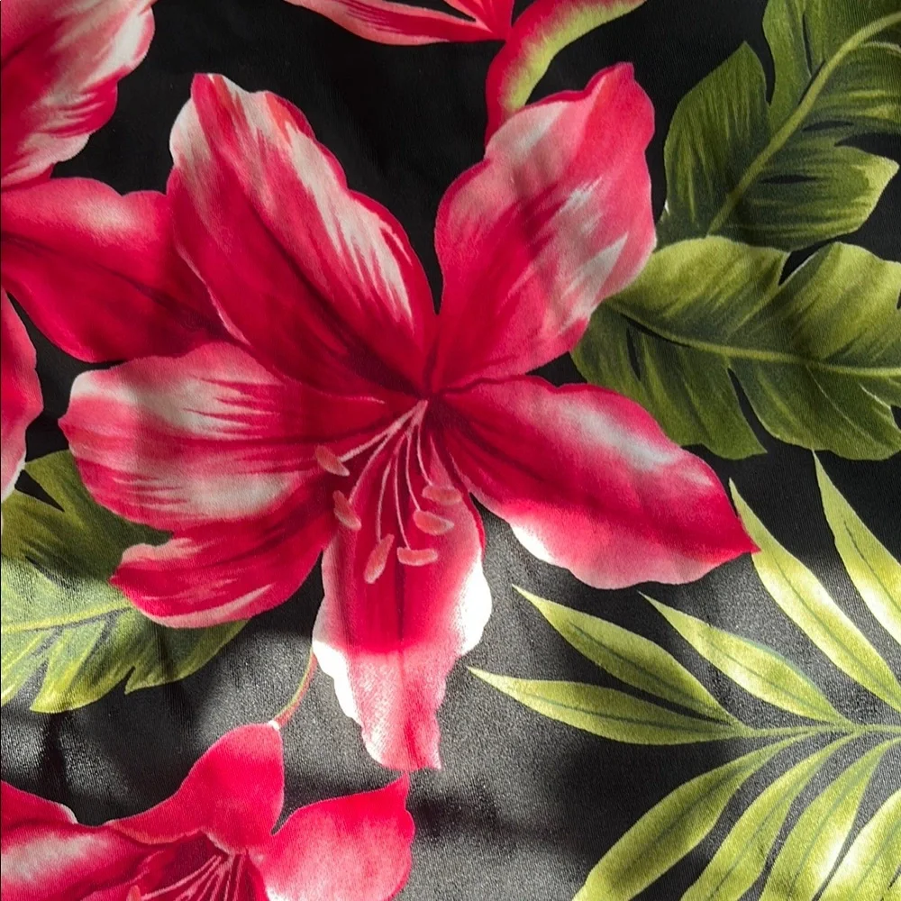 Caribbean Joe Black and Pink Floral Asymmetrical Side Tie Tankini - Picture 9 of 9